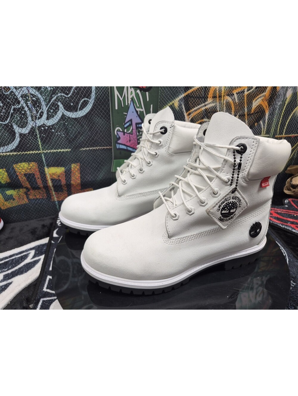Timberland Helcor 6" Classic White Suede Boot Men’s 9M "WORN ONCE" super clean !